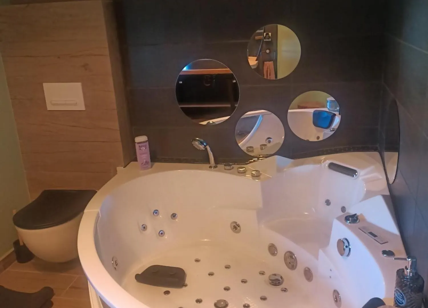 Suite Balneo En Bord De Foret Pouzy-Mesangy